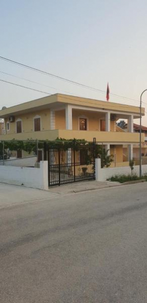 Doni Apartments II